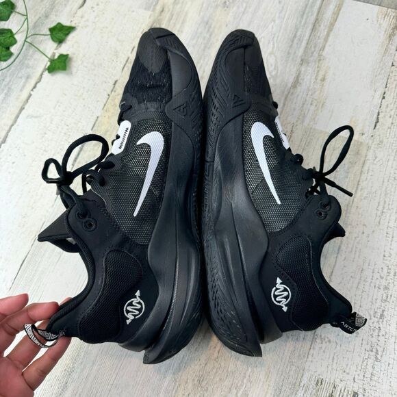 Nike Giannis Immortality 2 Black Holographic Swoosh size 11 - Picture 6 of 8